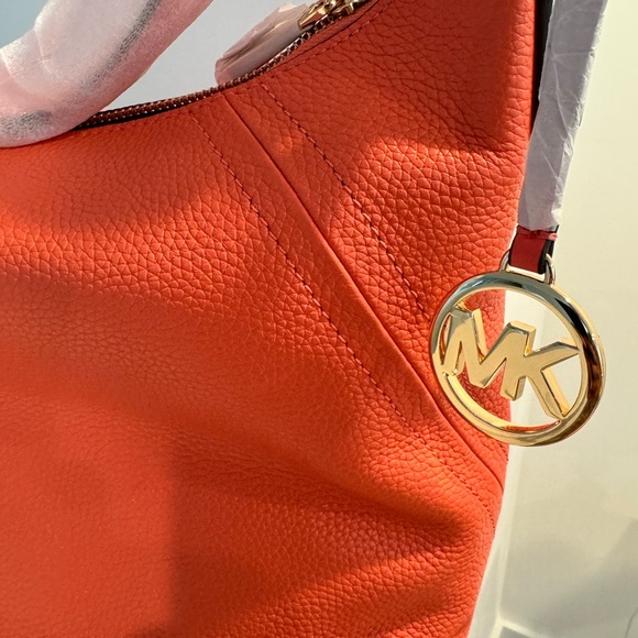 Michael Kors Aria Large Shoulder Bag Pink Grapefruit NWT - Picture 3 of 9